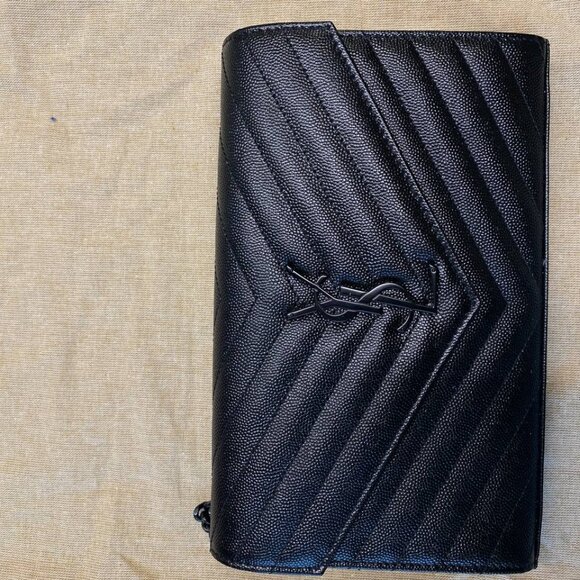Saint Laurent Black Matelasse Grain De Poudre Cassandre Chain Wallet - Picture 1 of 8